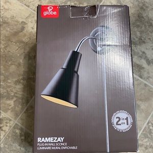 Globe Ramezay Plug-in wall sconce